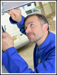 Alexandria Garage Door Service  Alexandria, VA 571-402-0192 - gr-emg-01